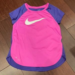 Girls Nike 6x tee